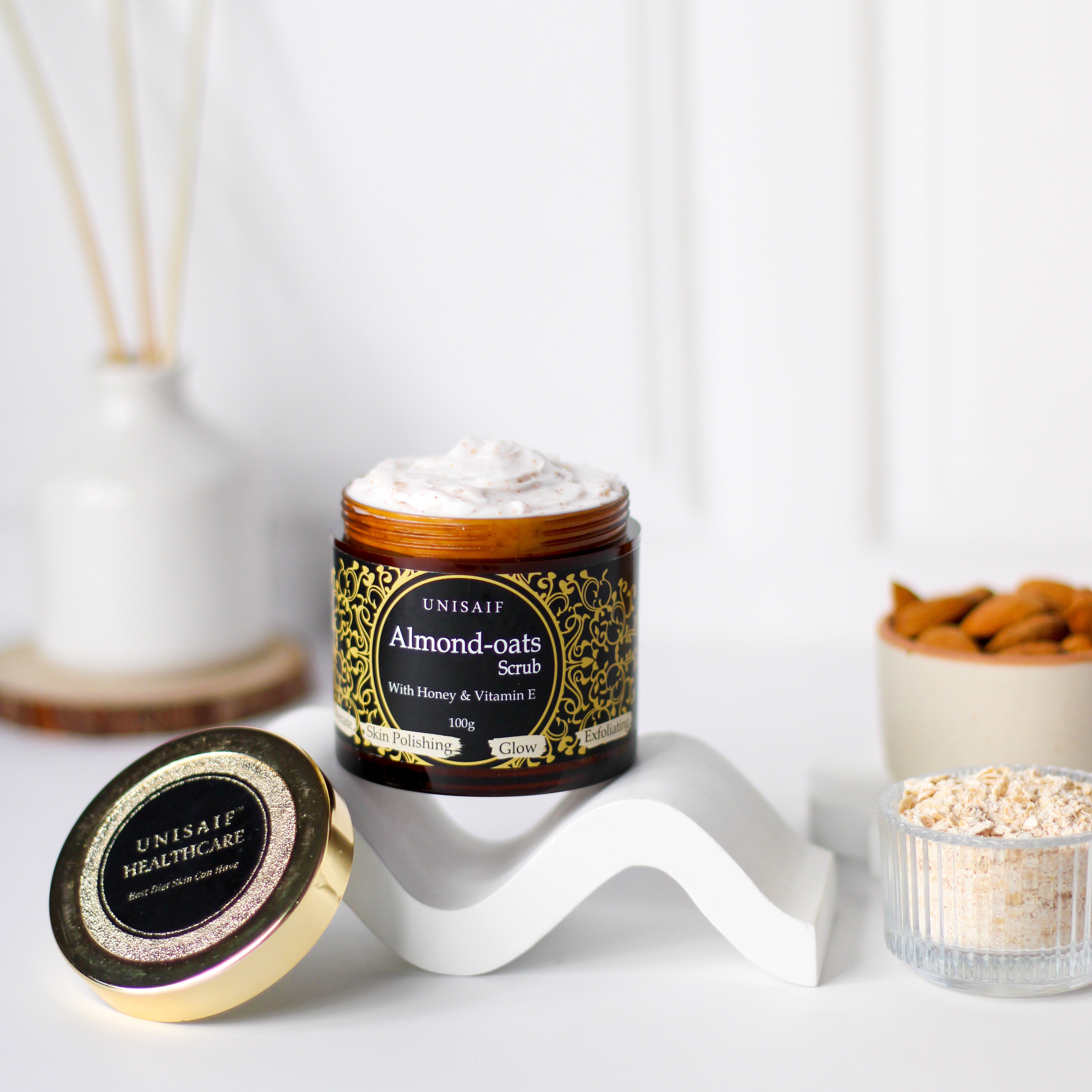 Almond-Oats Organic Scrub (100g) With Honey & Vitamin E| Skin Polish| Glow| Exfoliation